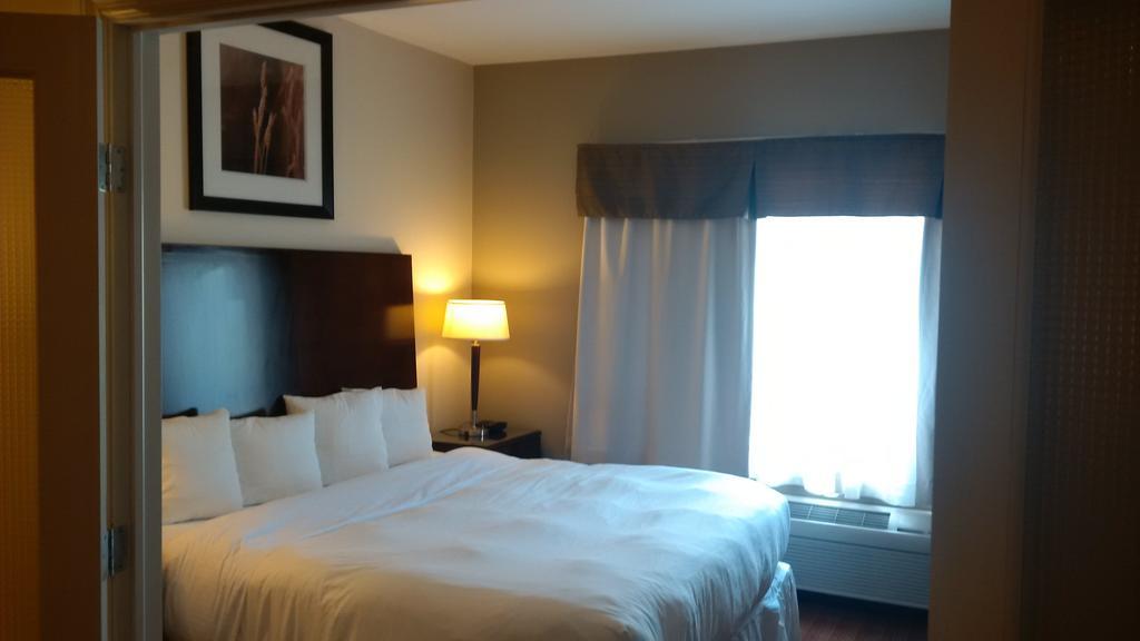 Sigma Inn & Suites Hudson'S Hope Hudson Hope Dış mekan fotoğraf