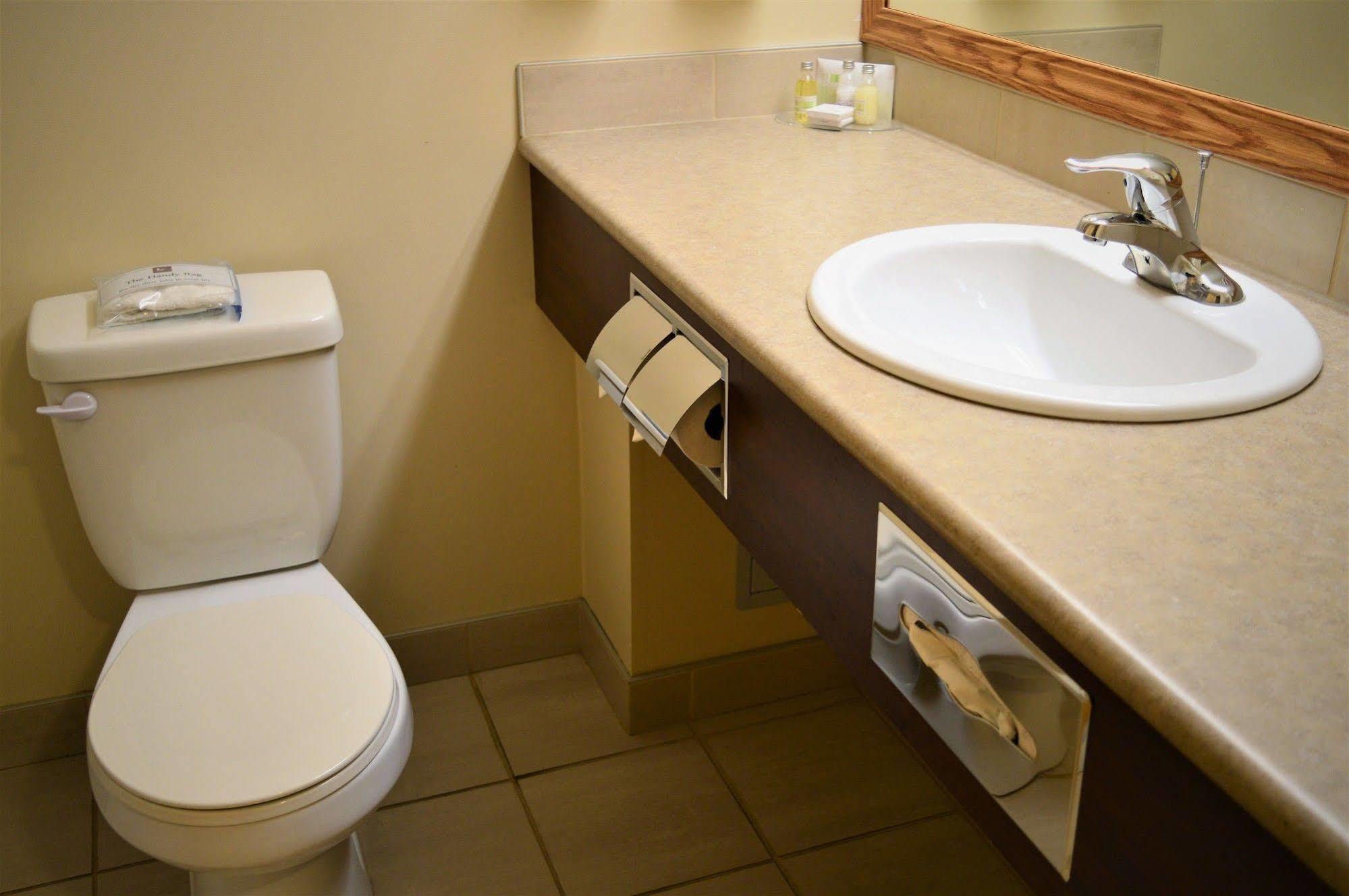 Sigma Inn & Suites Hudson'S Hope Hudson Hope Dış mekan fotoğraf