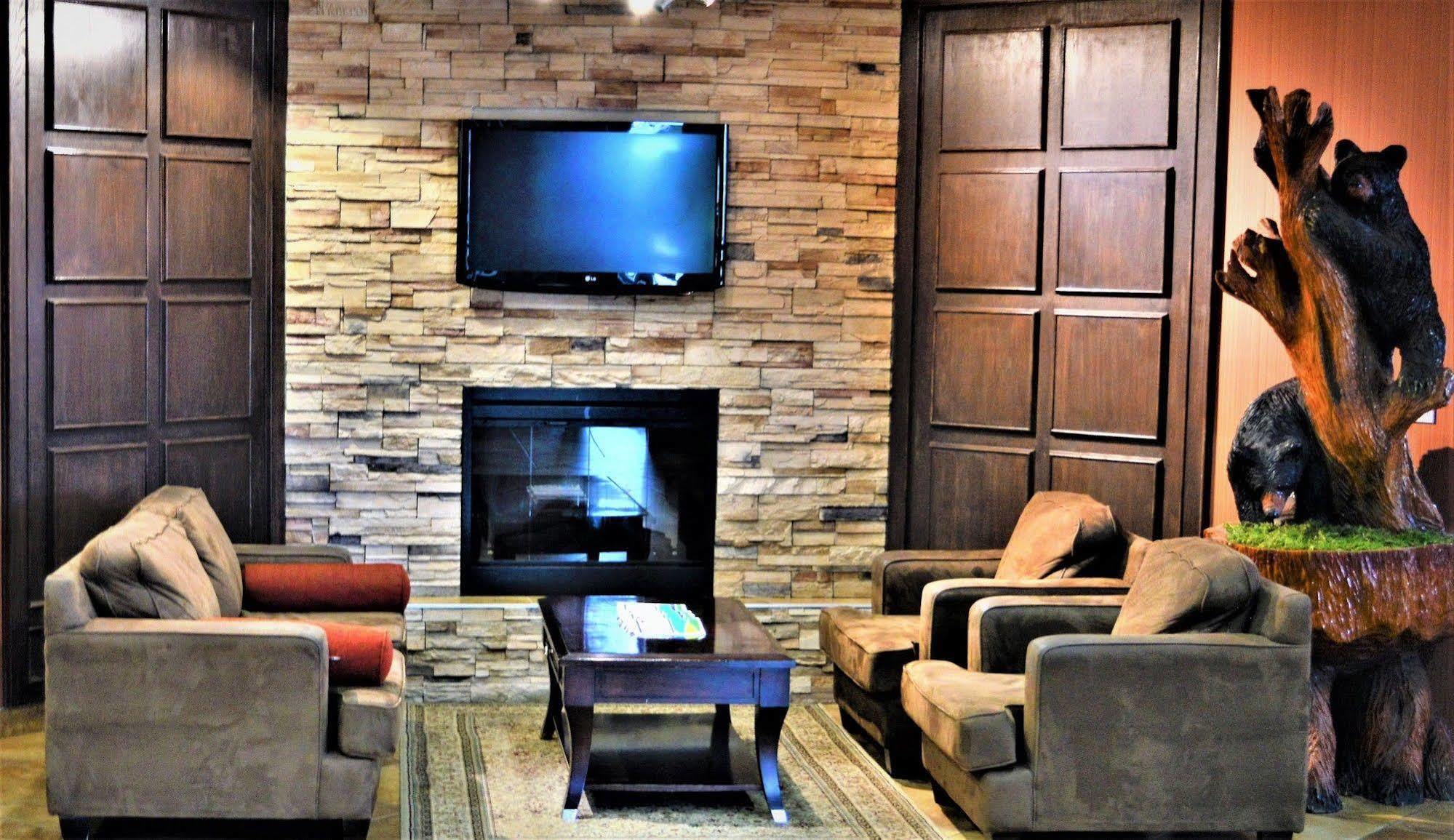 Sigma Inn & Suites Hudson'S Hope Hudson Hope Dış mekan fotoğraf